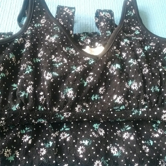 Altar'd State Tie Back XS - Picture 4 of 5